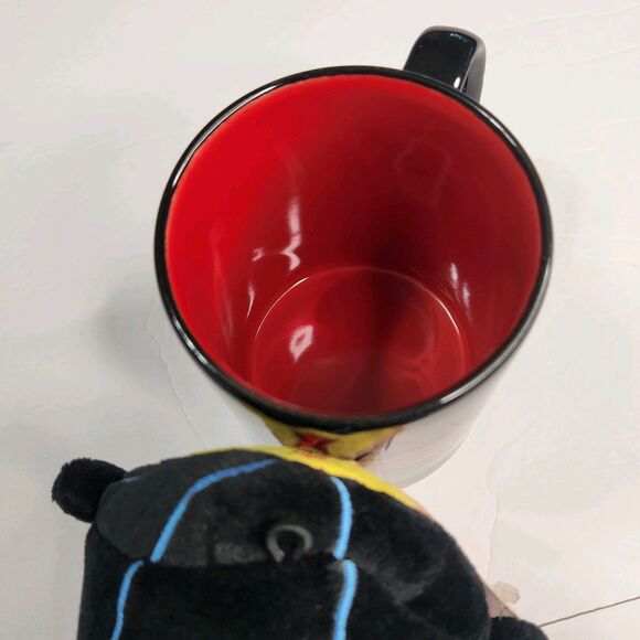 Wonder Women Gift Set Fluffballs Ornament Plush 4" Hallmark DC Comics Mug Cup - Picture 7 of 12